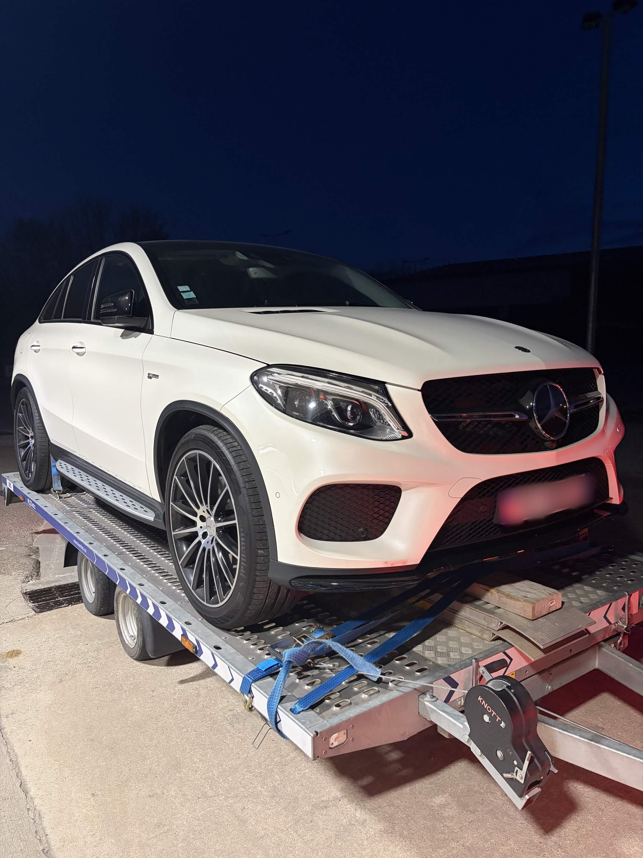 Visuel transport de véhicule 1